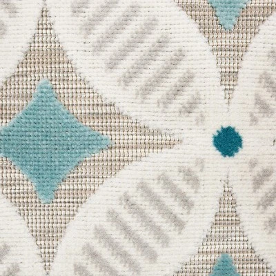 5' X 7' Quatrefoil Outdoor Rug Aqua - Opalhouse™ 4 5' X 7' Quatrefoil Outdoor Rug Aqua - Opalhouse™ - Image 2